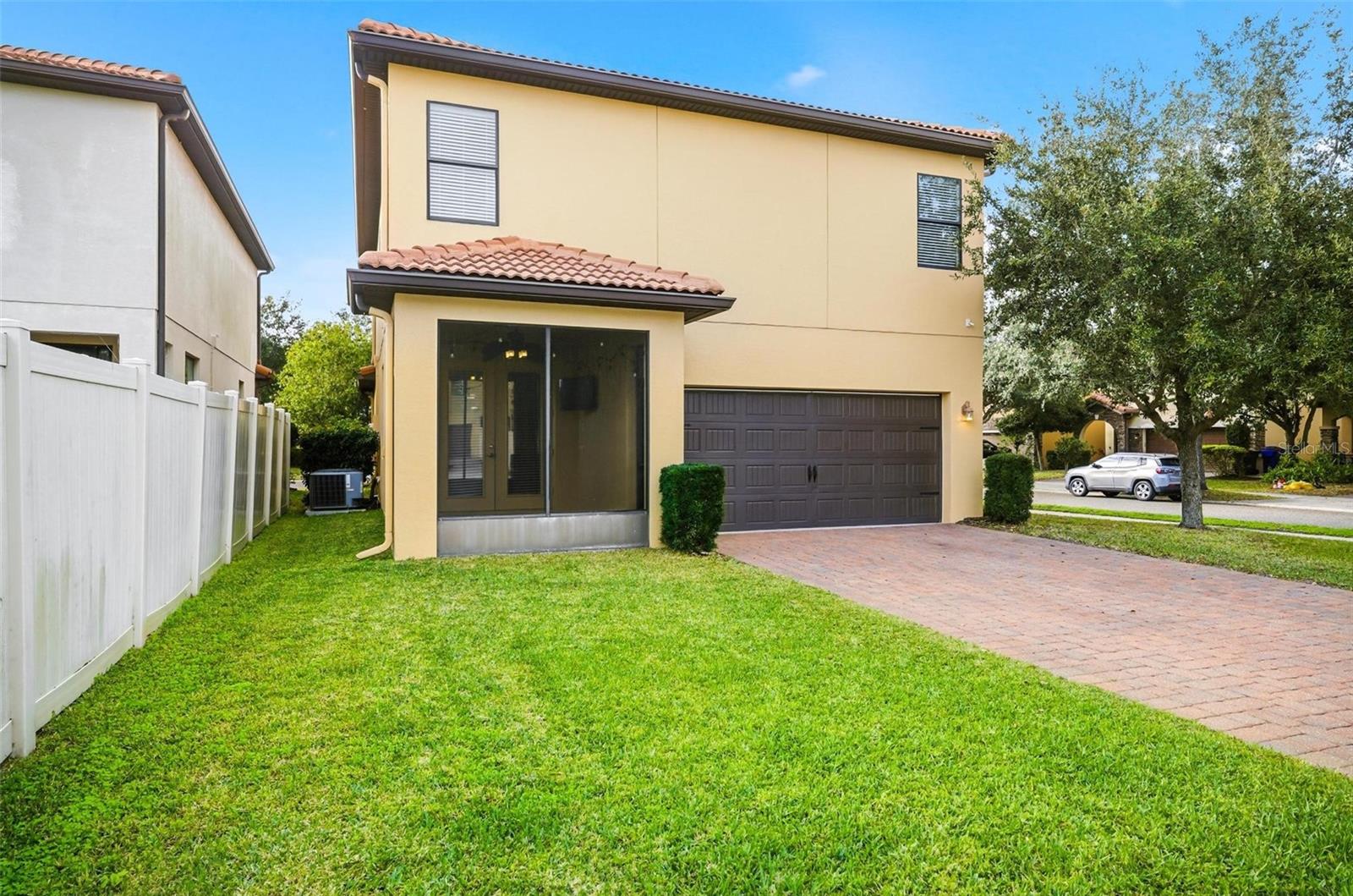 Image 31 of 70 For 1972 Fishtail Fern Way