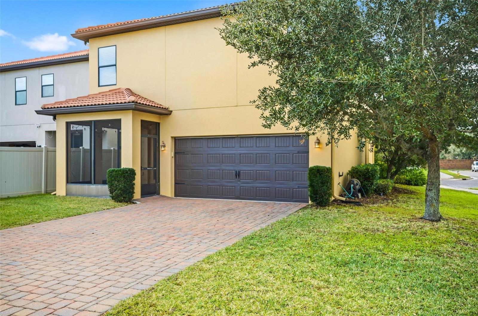 Image 32 of 70 For 1972 Fishtail Fern Way