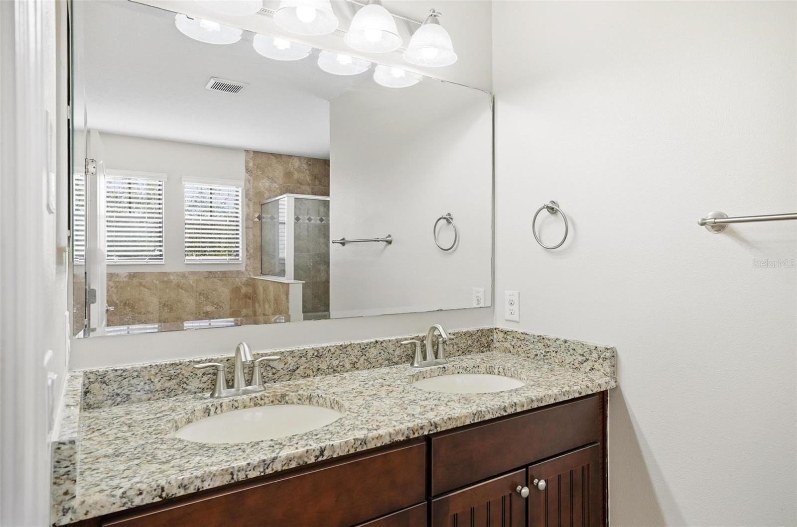 Image 41 of 70 For 1972 Fishtail Fern Way