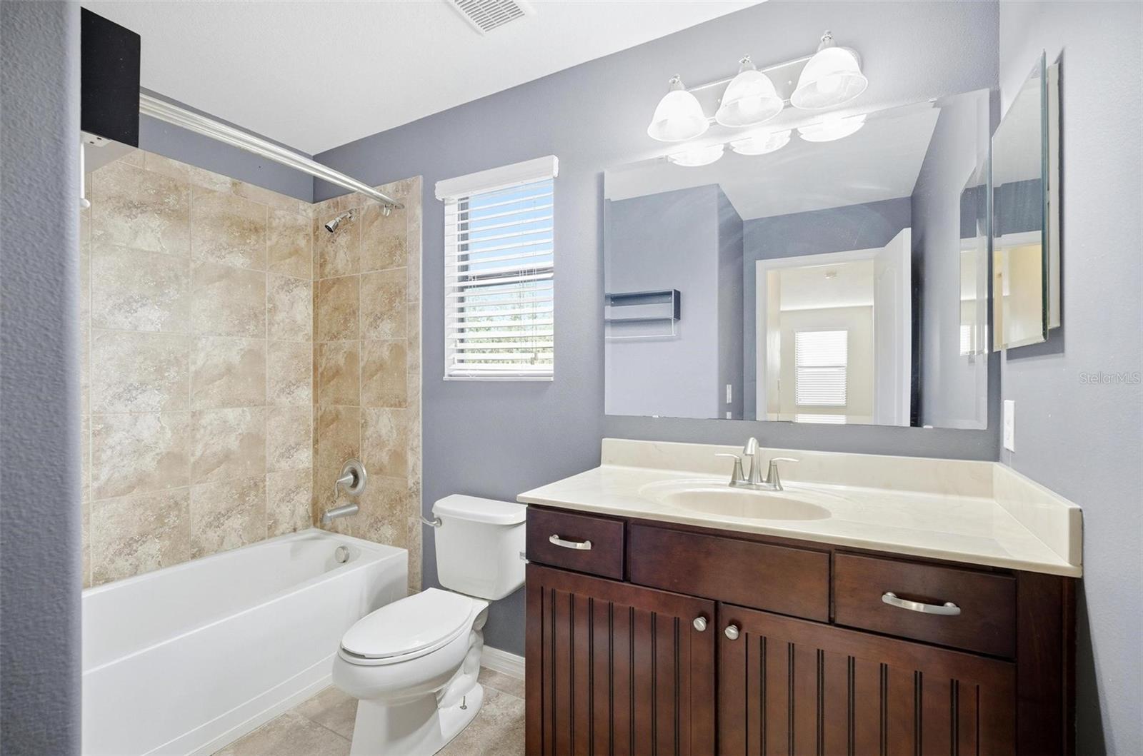 Image 56 of 70 For 1972 Fishtail Fern Way