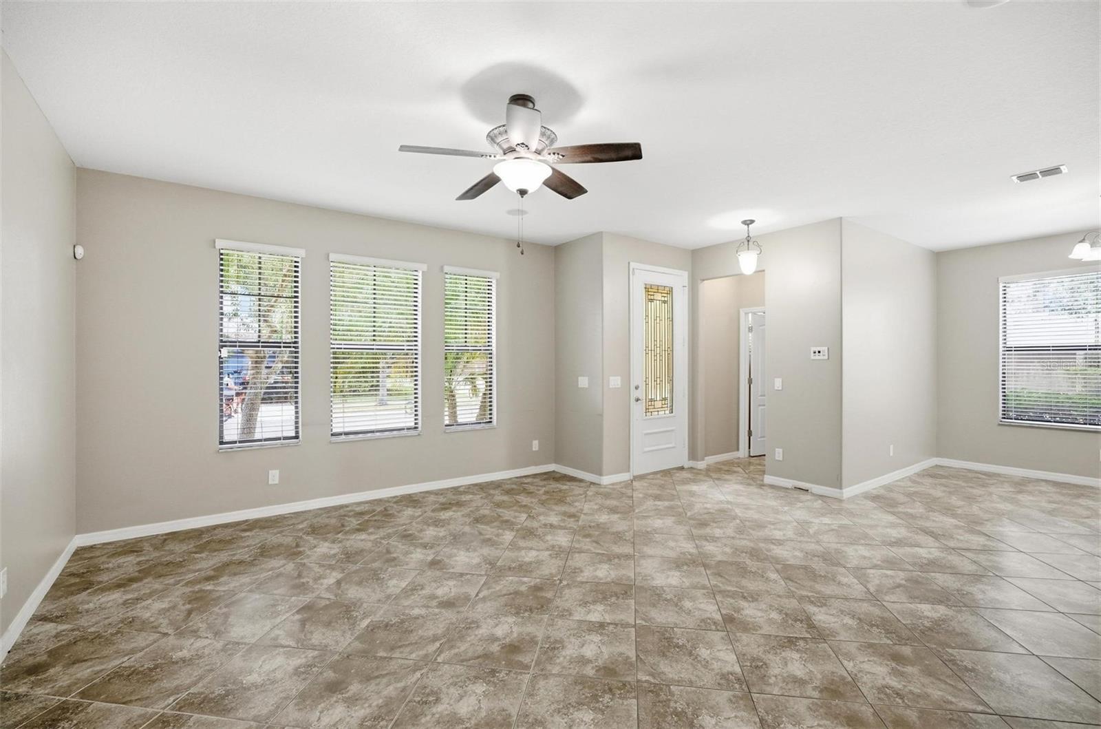 Image 7 of 70 For 1972 Fishtail Fern Way