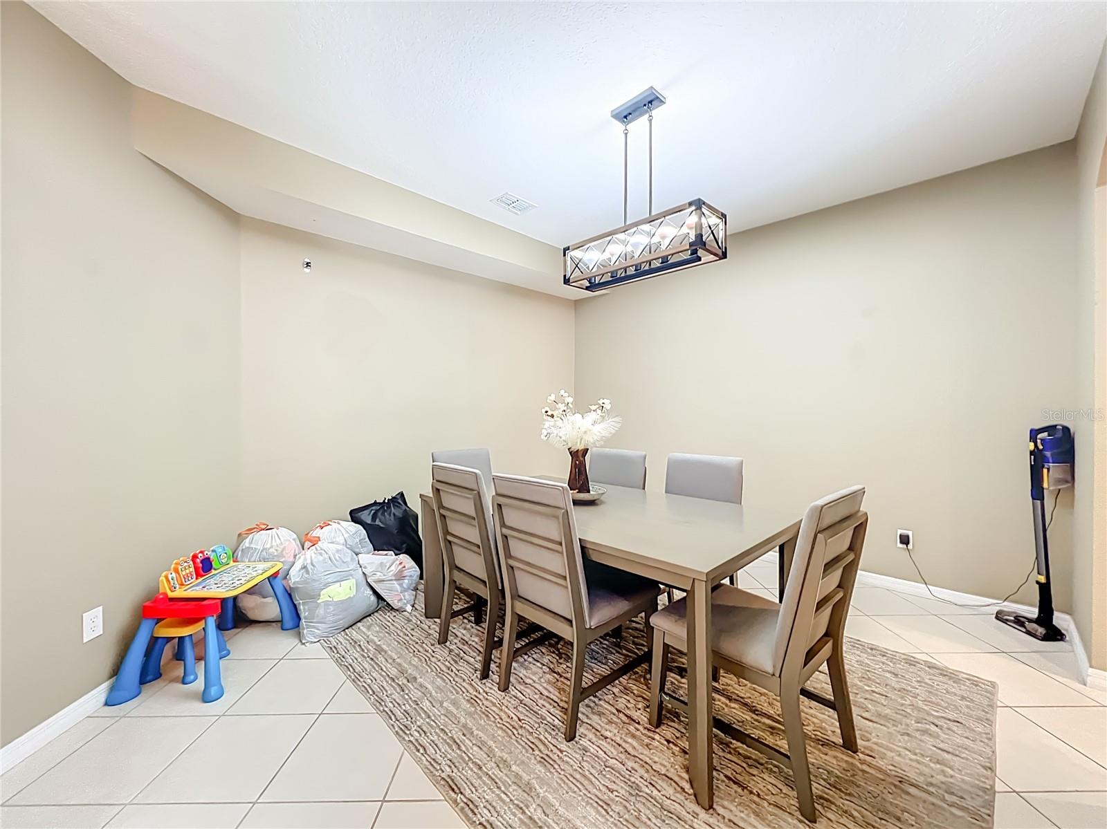 Image 14 of 58 For 1116 Limestone Run