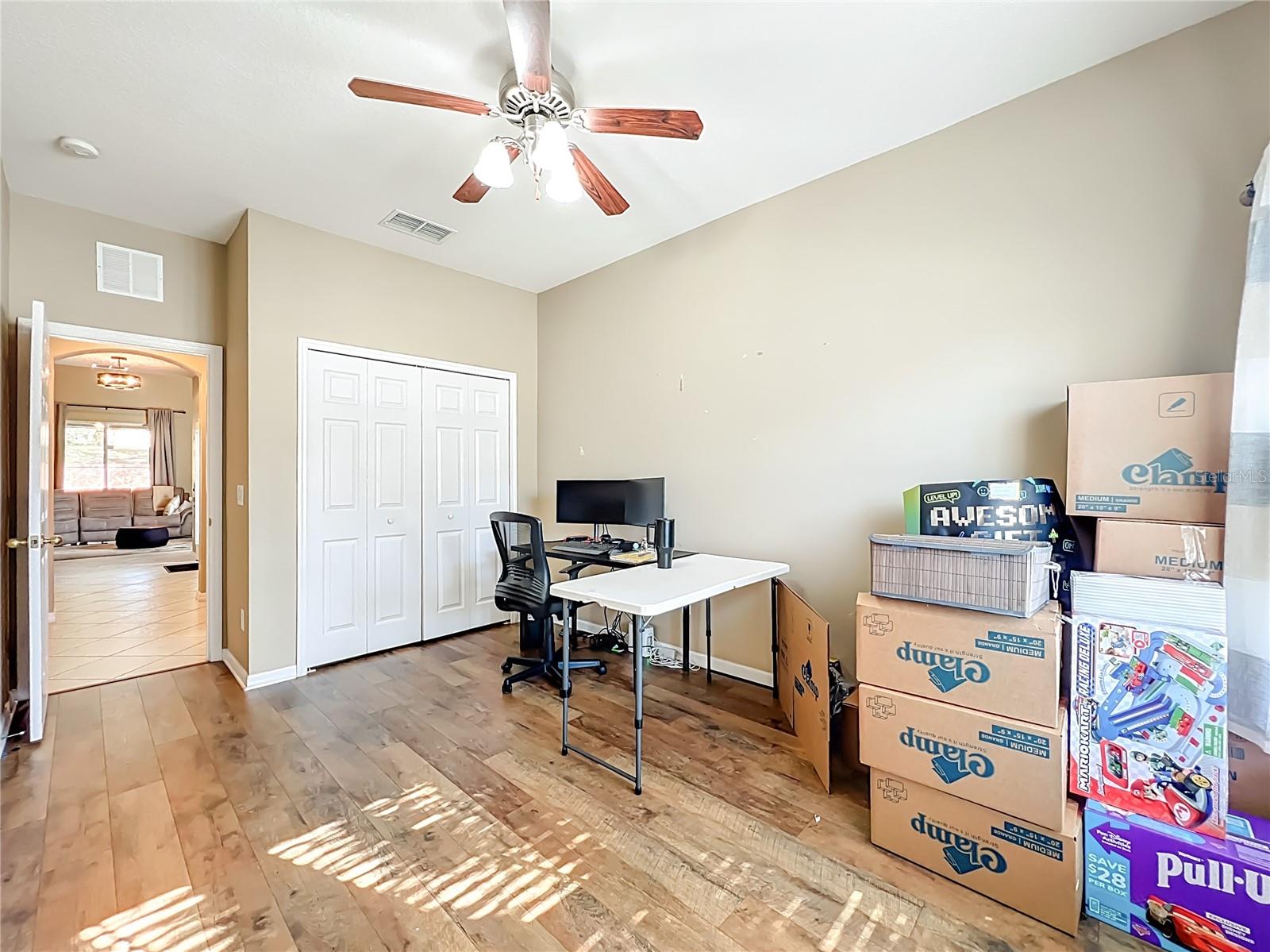 Image 26 of 58 For 1116 Limestone Run