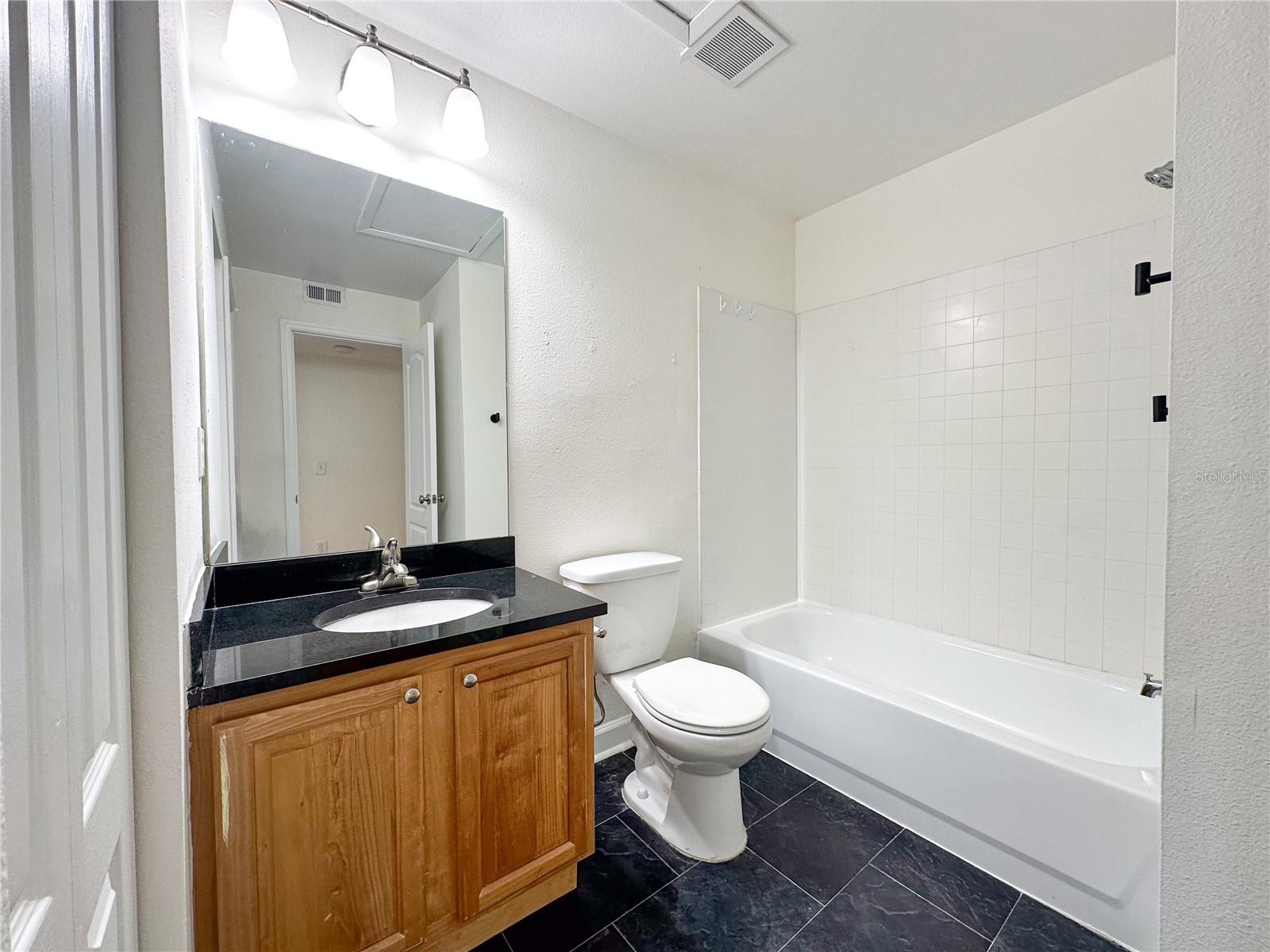 Image 12 of 16 For 2077 Dixie Belle Drive 2077h