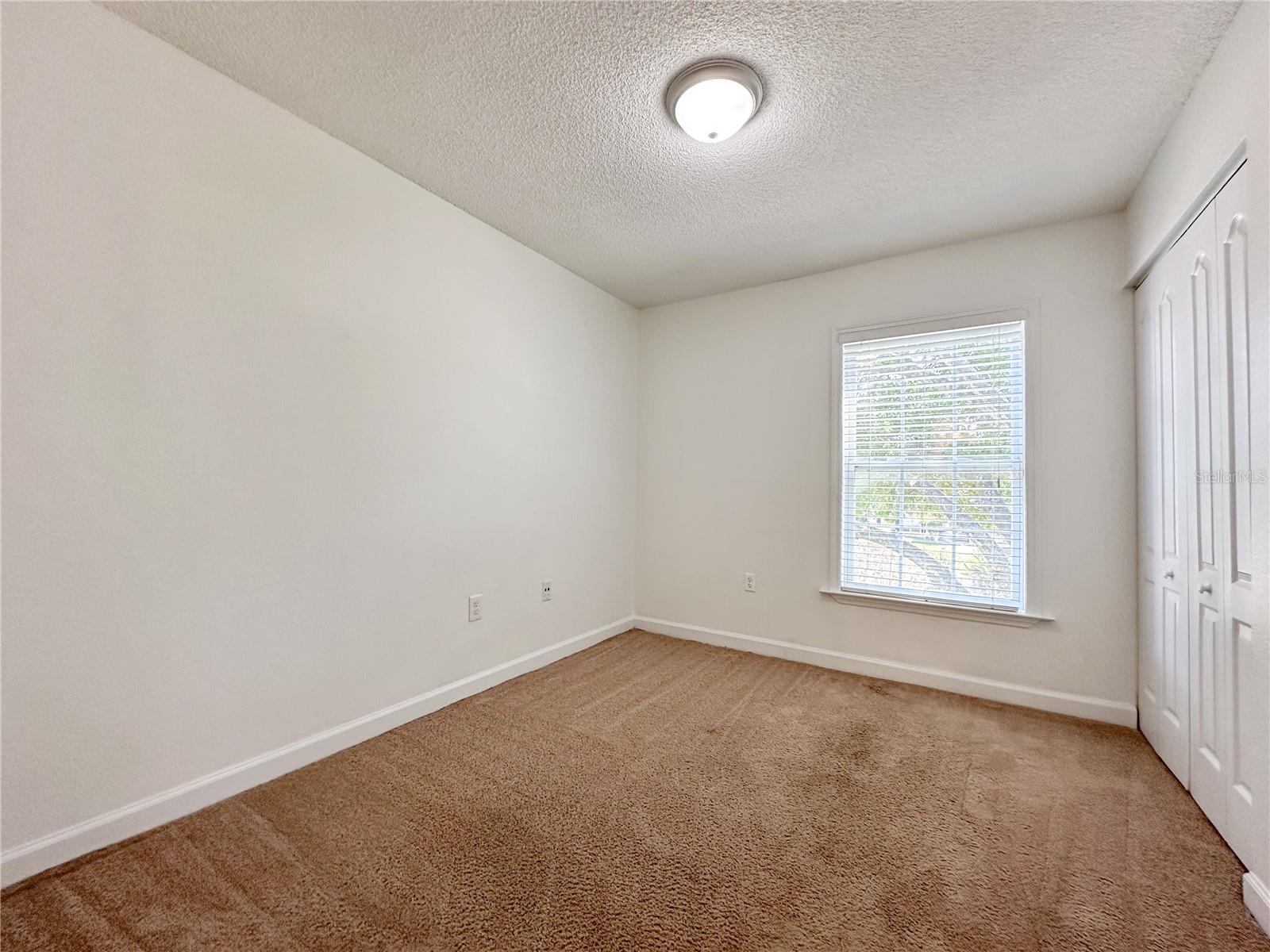 Image 8 of 16 For 2077 Dixie Belle Drive 2077h