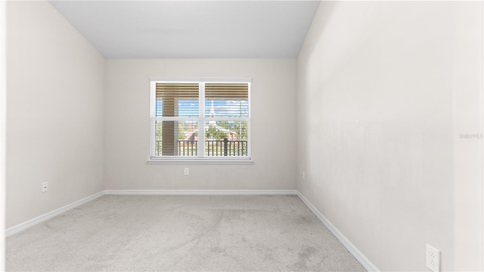 Image 22 of 42 For 13285 Gorgona Isle Drive