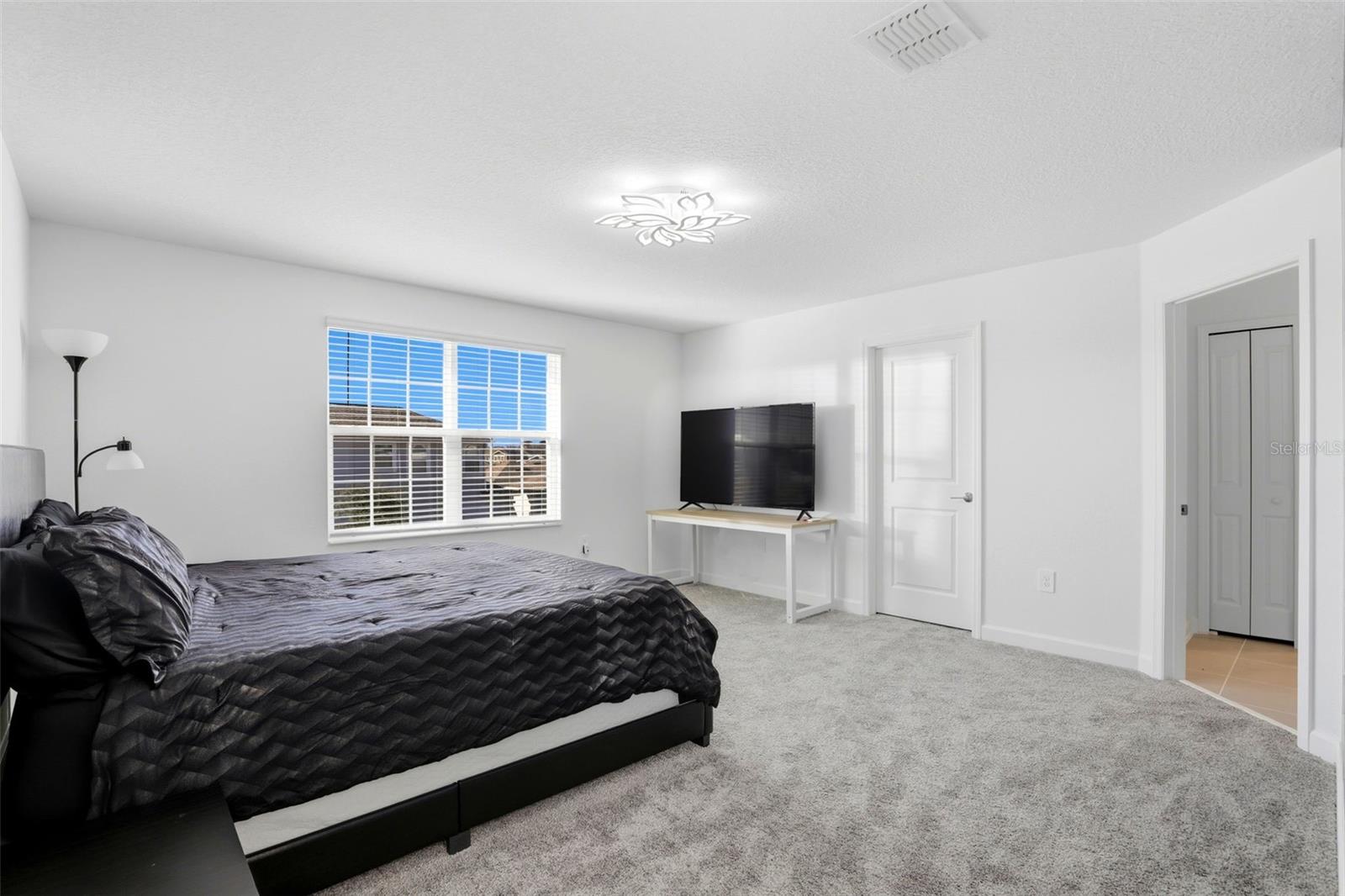 Image 23 of 41 For 9775 Introduction Way