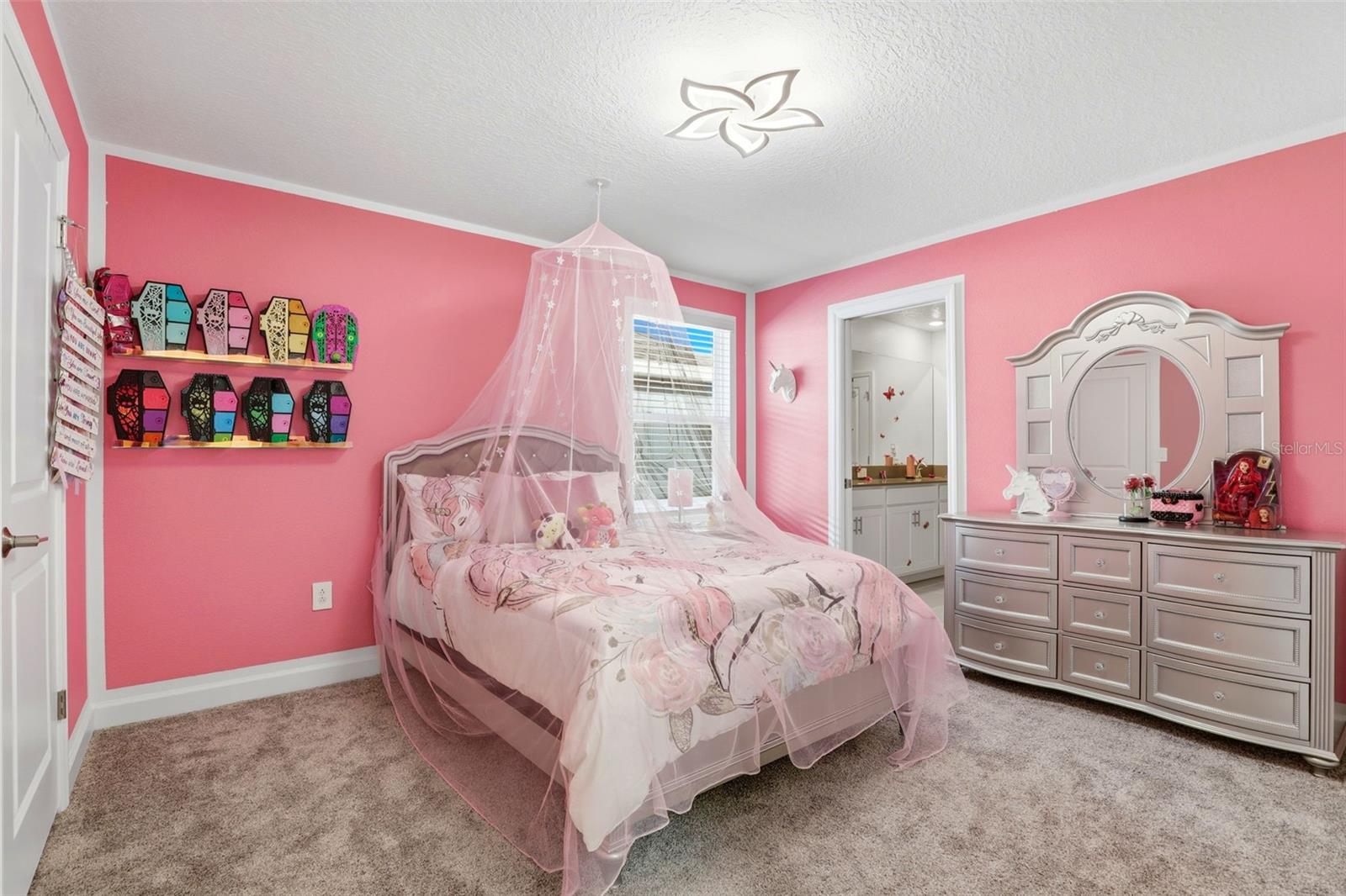 Image 26 of 41 For 9775 Introduction Way