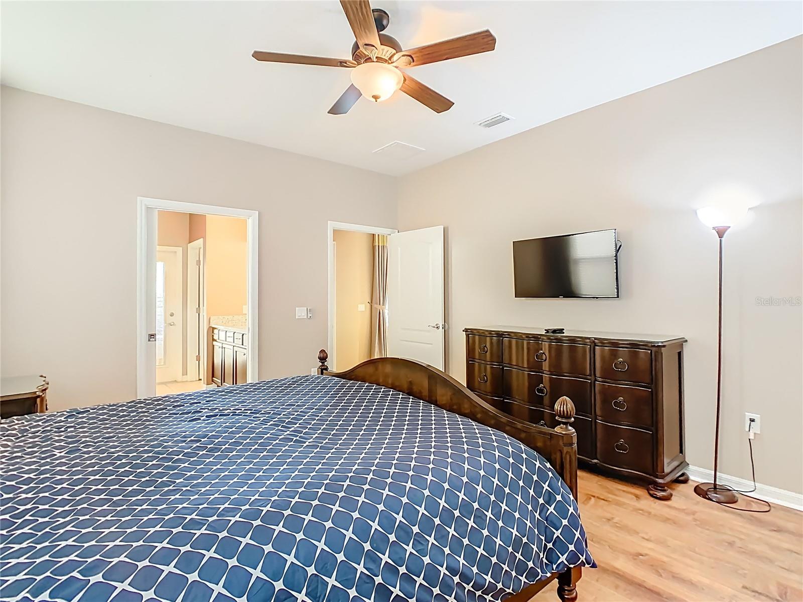 Image 50 of 100 For 2187 Tripoli Court