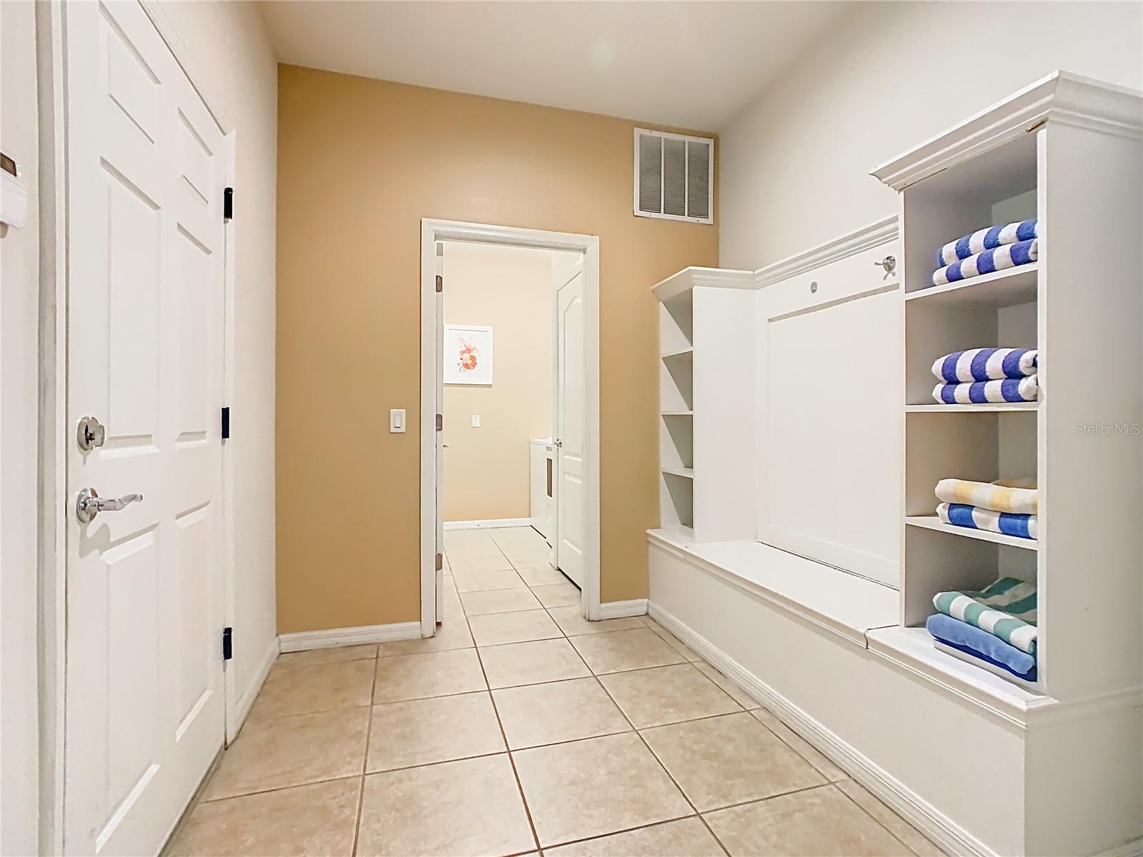 Image 54 of 100 For 2187 Tripoli Court