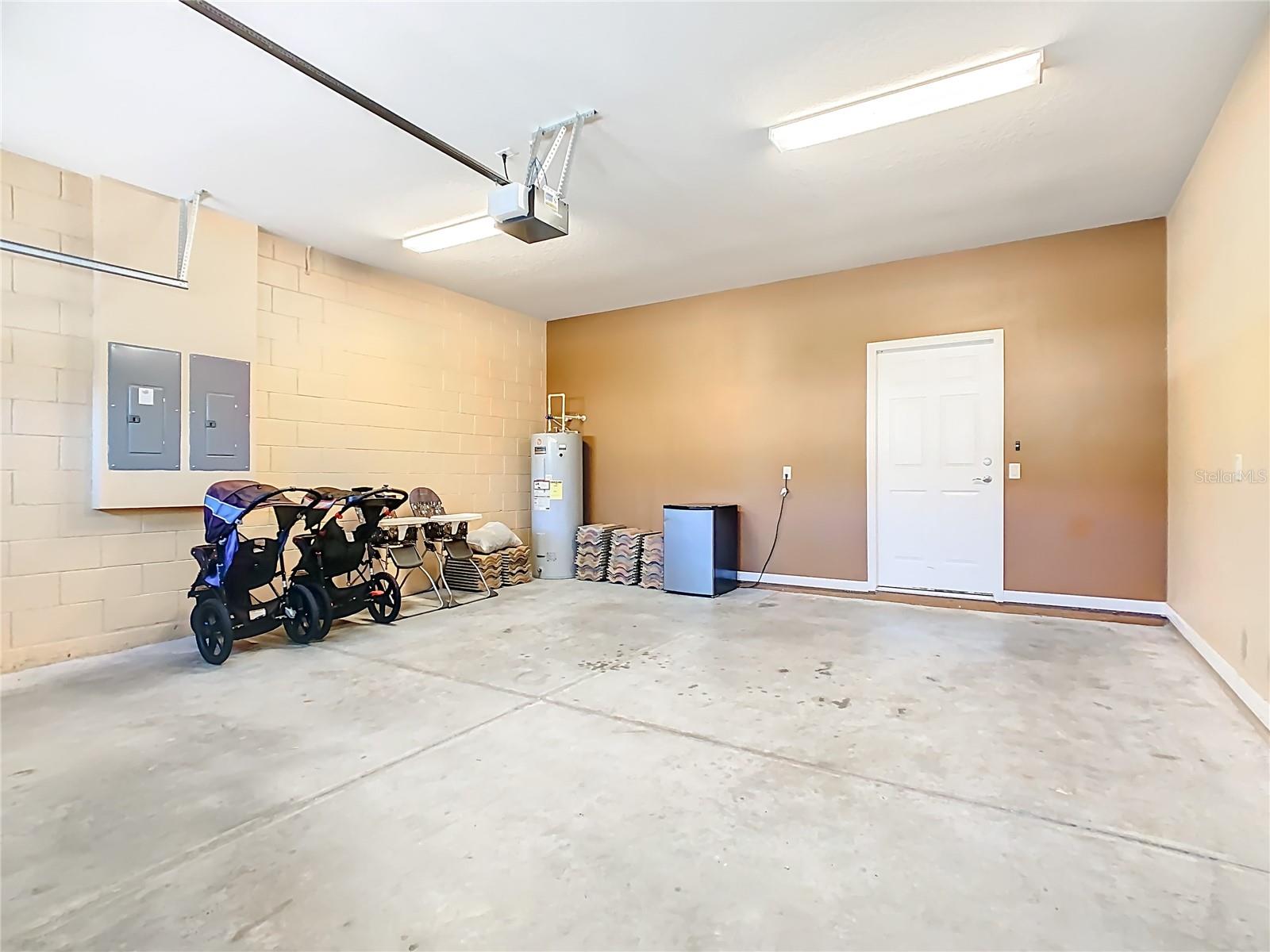 Image 57 of 100 For 2187 Tripoli Court