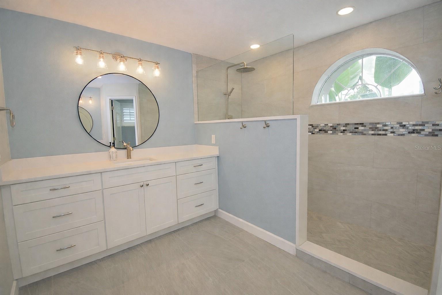 Image 14 of 31 For 2220 Stone Lake Drive