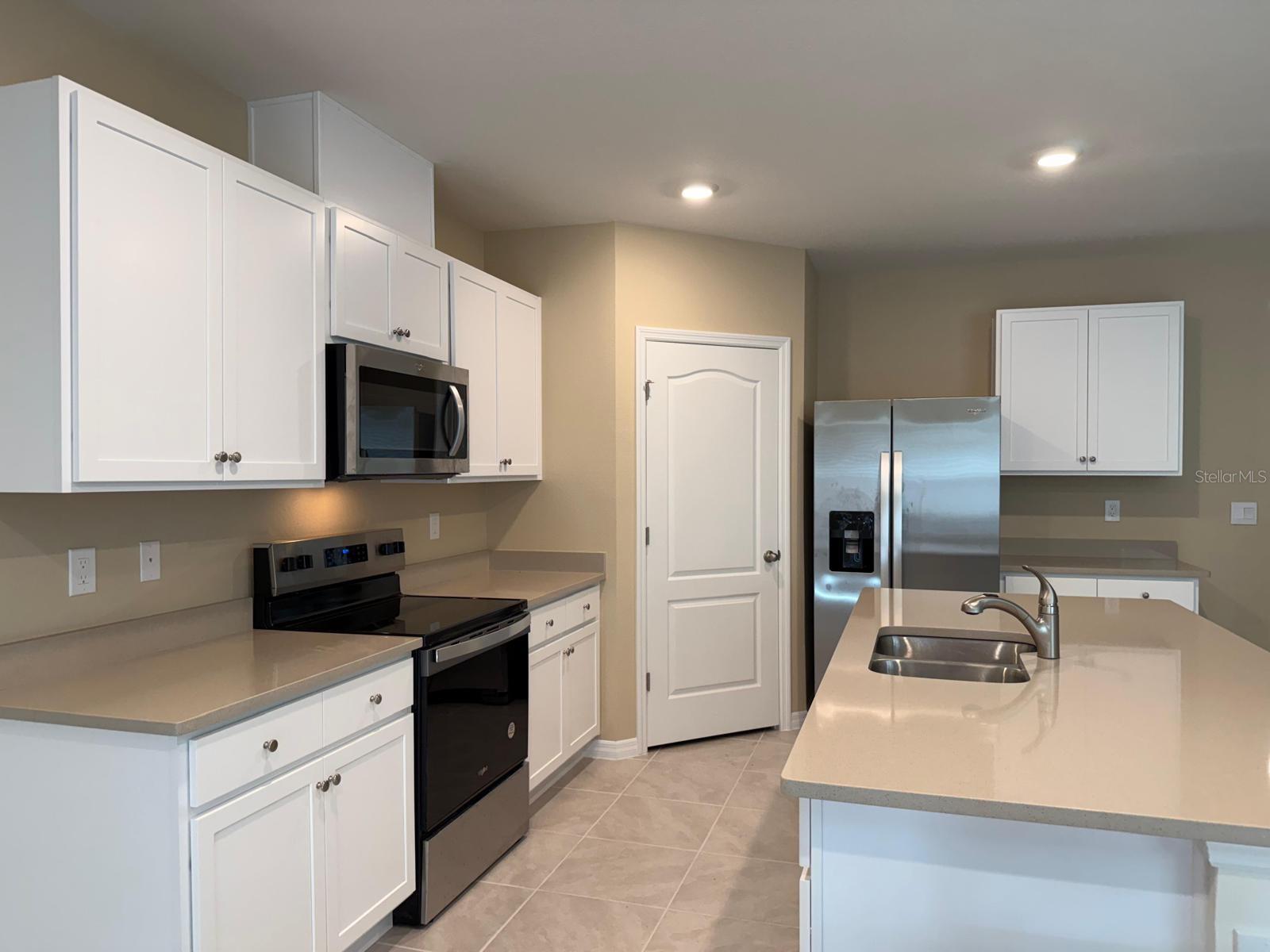 Image 14 of 16 For 3221 Belize Place