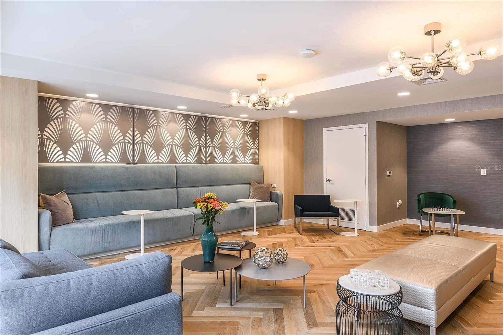 Image 7 of 22 For 413 Pine Street