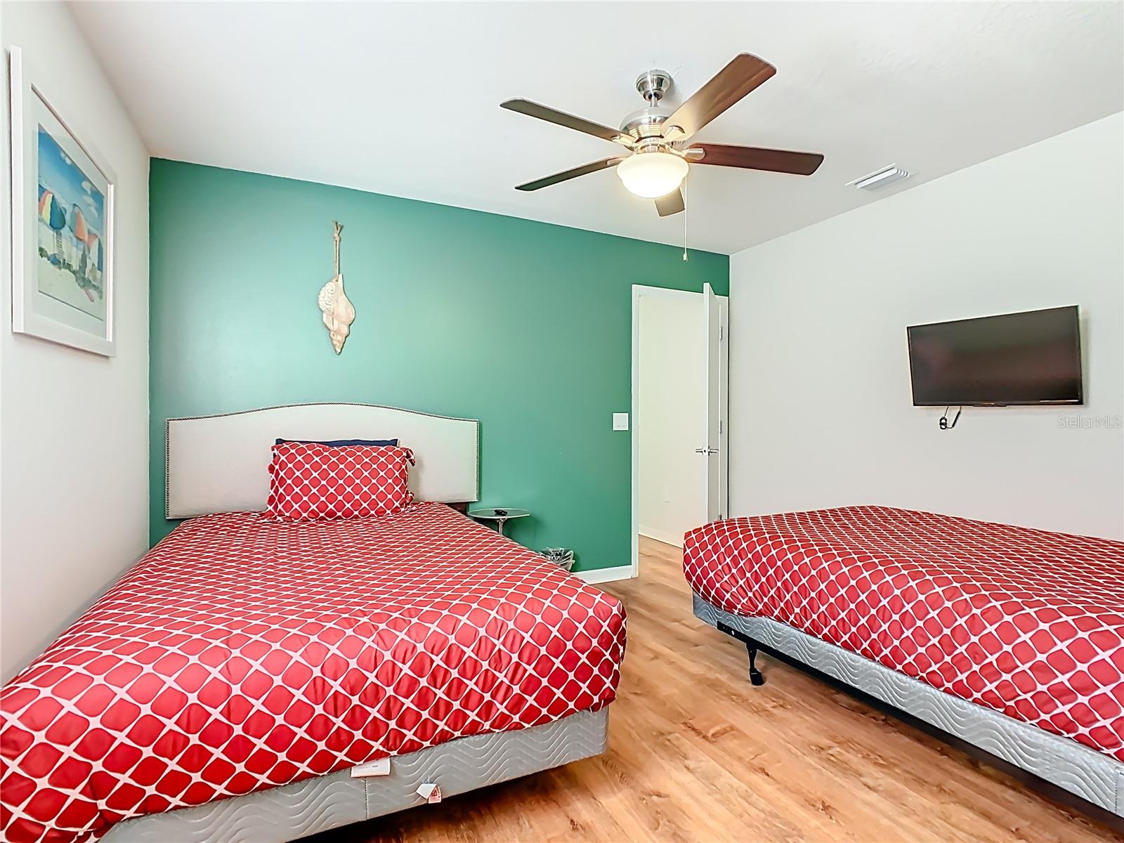 Image 31 of 87 For 1805 Nice Court