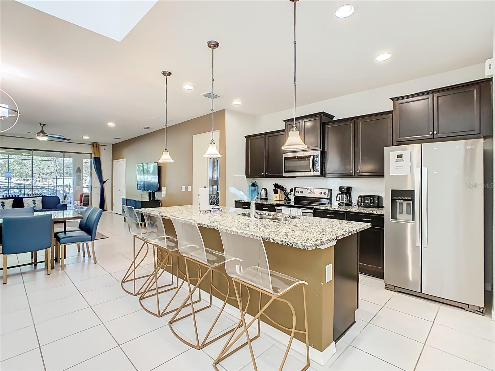 Image 5 of 87 For 1805 Nice Court