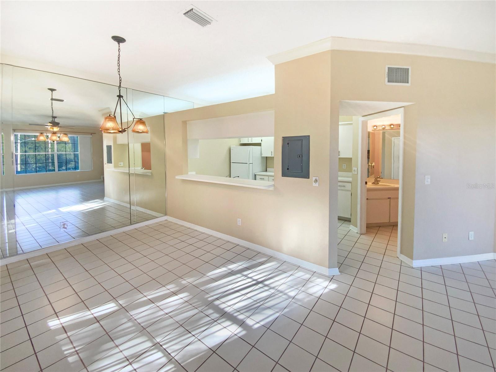 Image 13 of 27 For 2843 Thaxton Drive 32