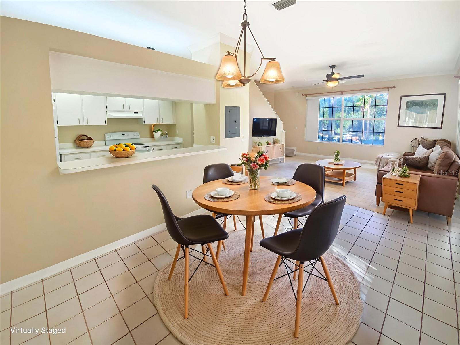 Image 14 of 27 For 2843 Thaxton Drive 32