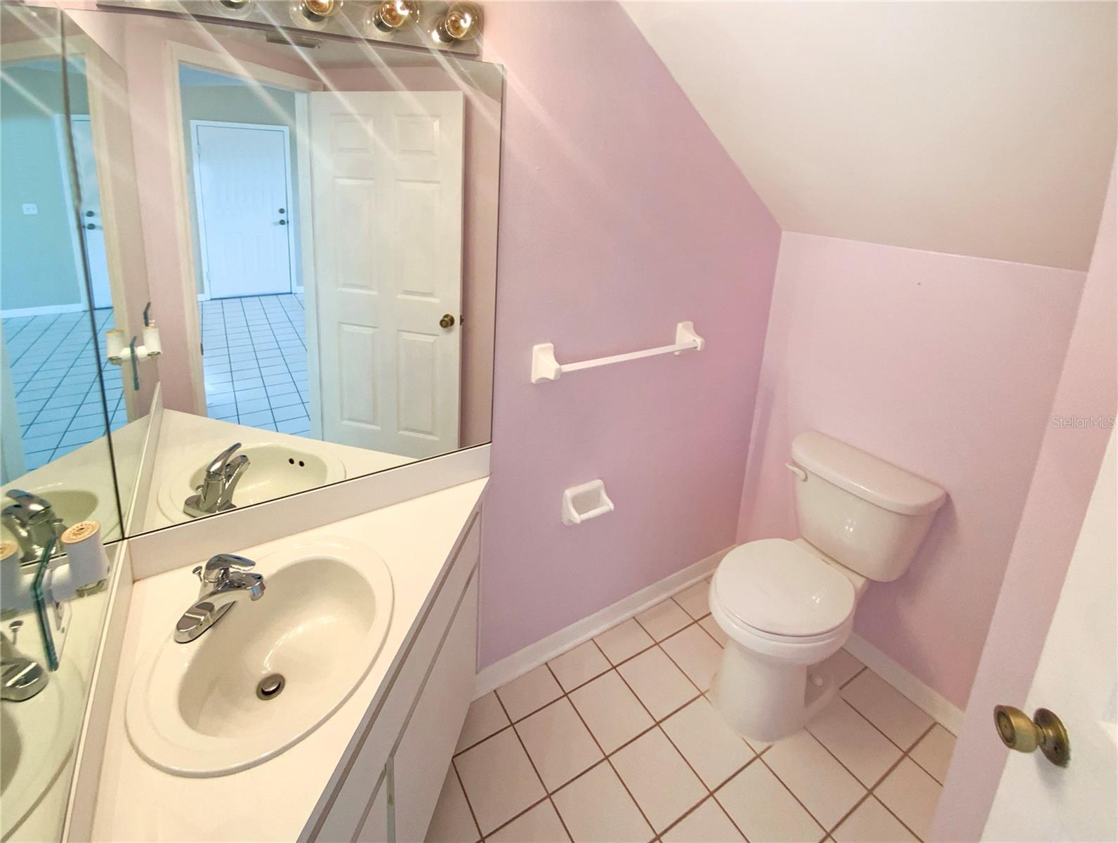 Image 24 of 27 For 2843 Thaxton Drive 32