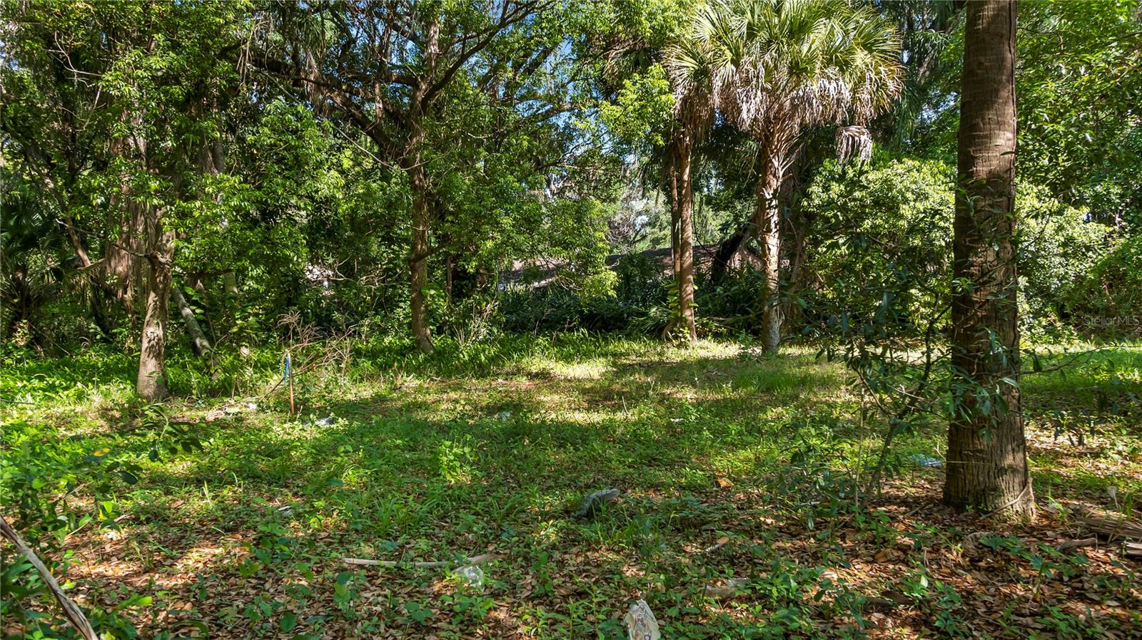 Image 26 of 57 For 1500 Hoagland Boulevard