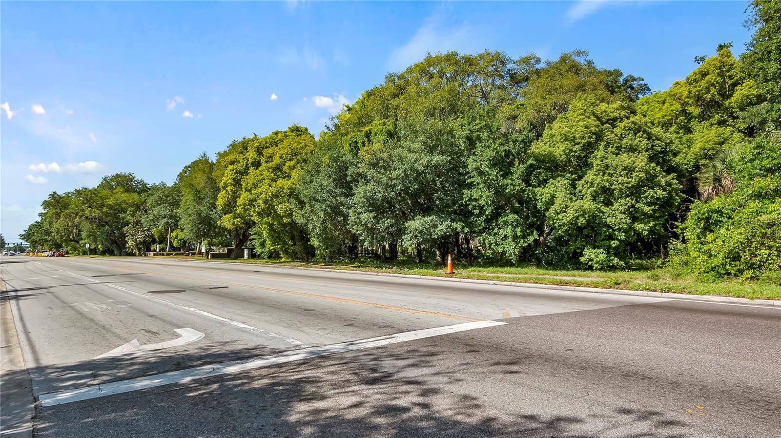 Image 30 of 57 For 1500 Hoagland Boulevard