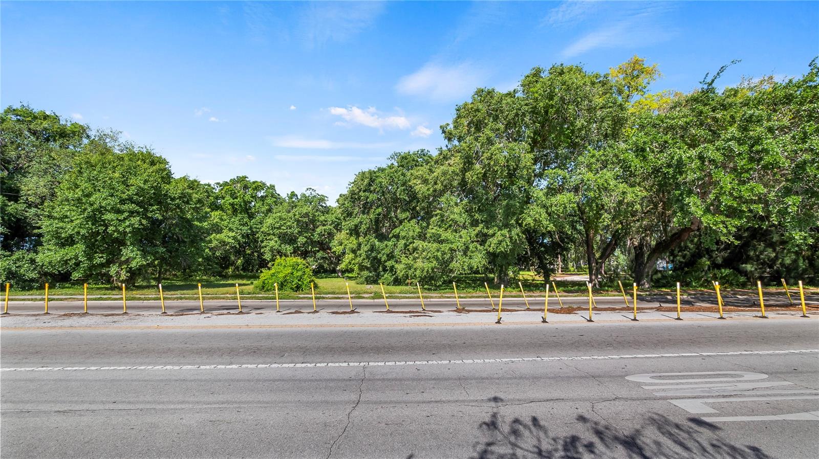 Image 36 of 57 For 1500 Hoagland Boulevard