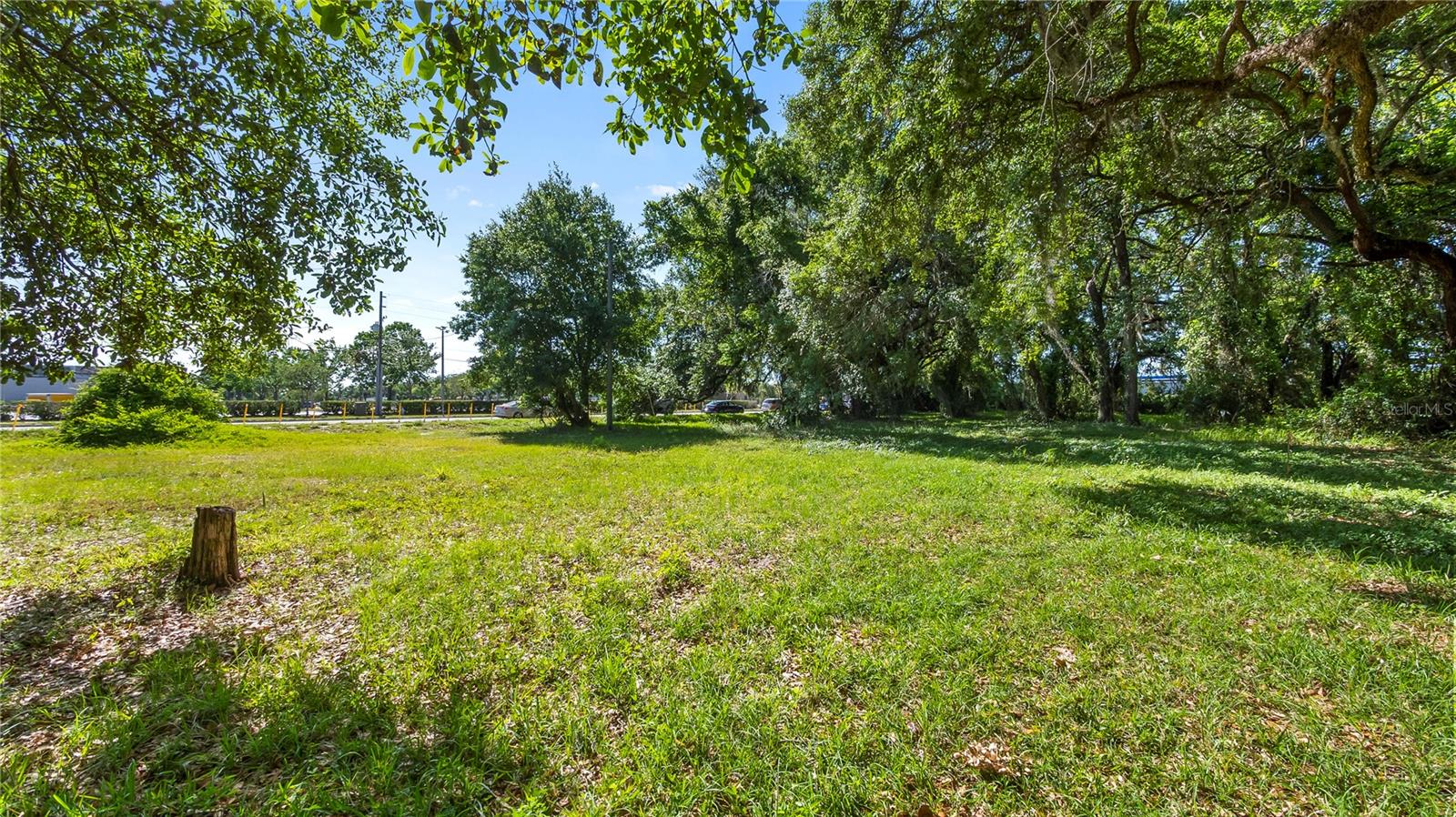 Image 49 of 57 For 1500 Hoagland Boulevard