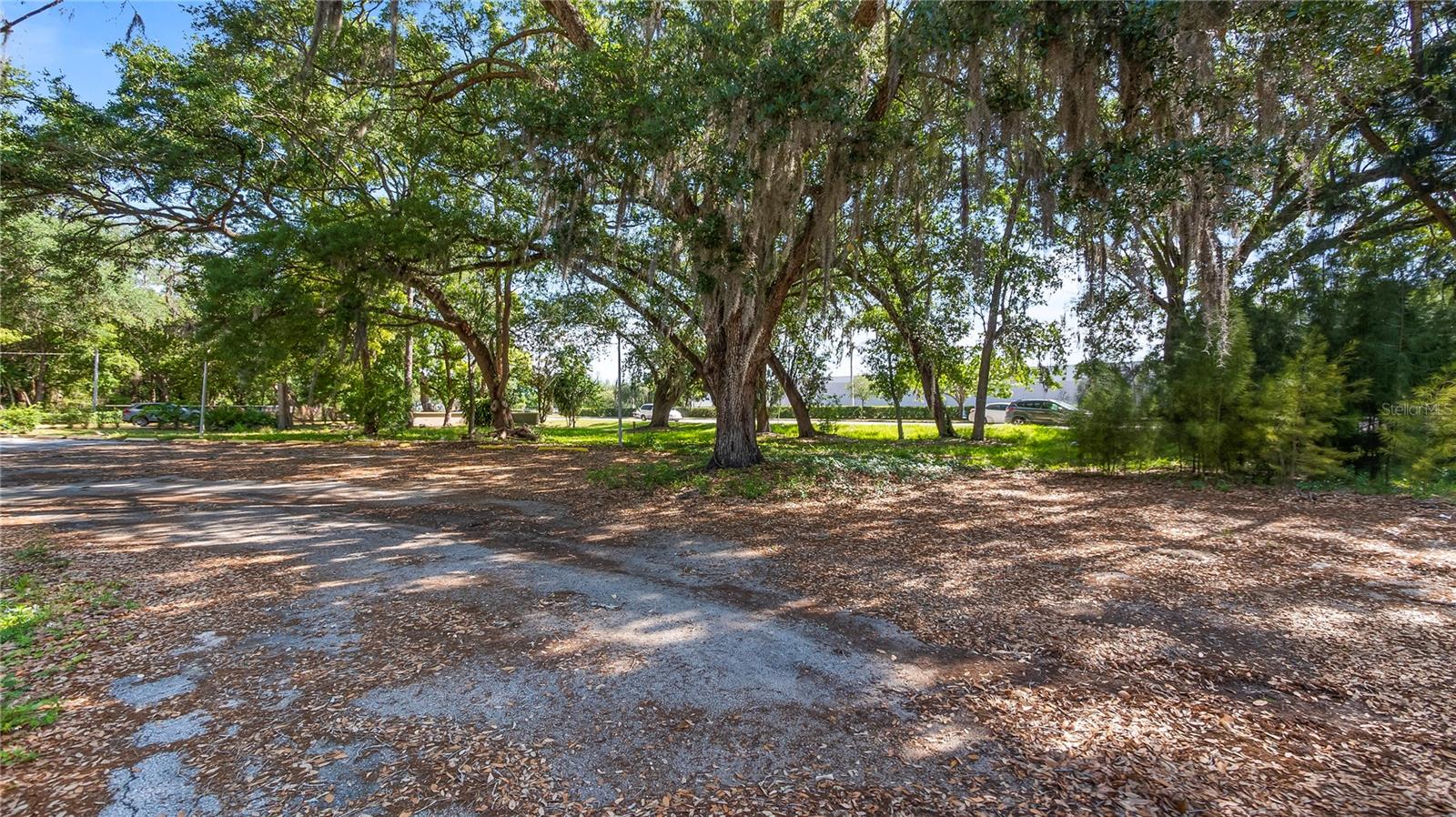 Image 50 of 57 For 1500 Hoagland Boulevard