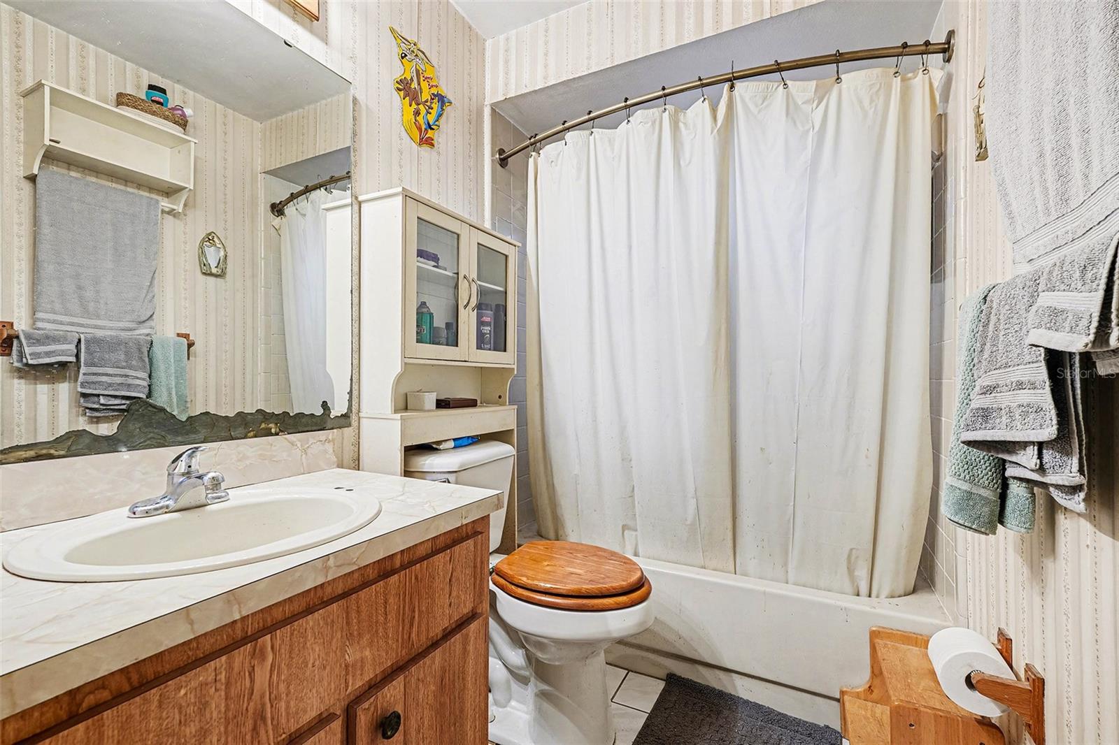 Image 13 of 21 For 3808 Arrowsmith Drive 7