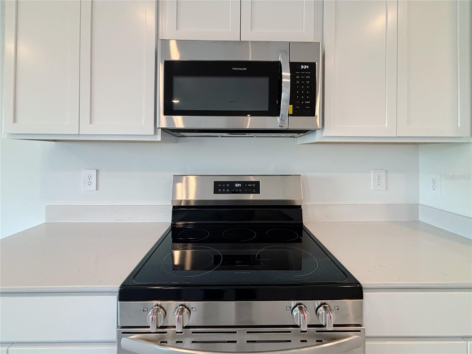 Image 6 of 40 For 2818 Pennachio Drive