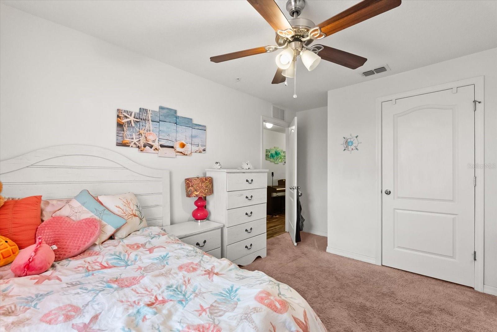 Image 18 of 36 For 4801 Apple Blossom Lane