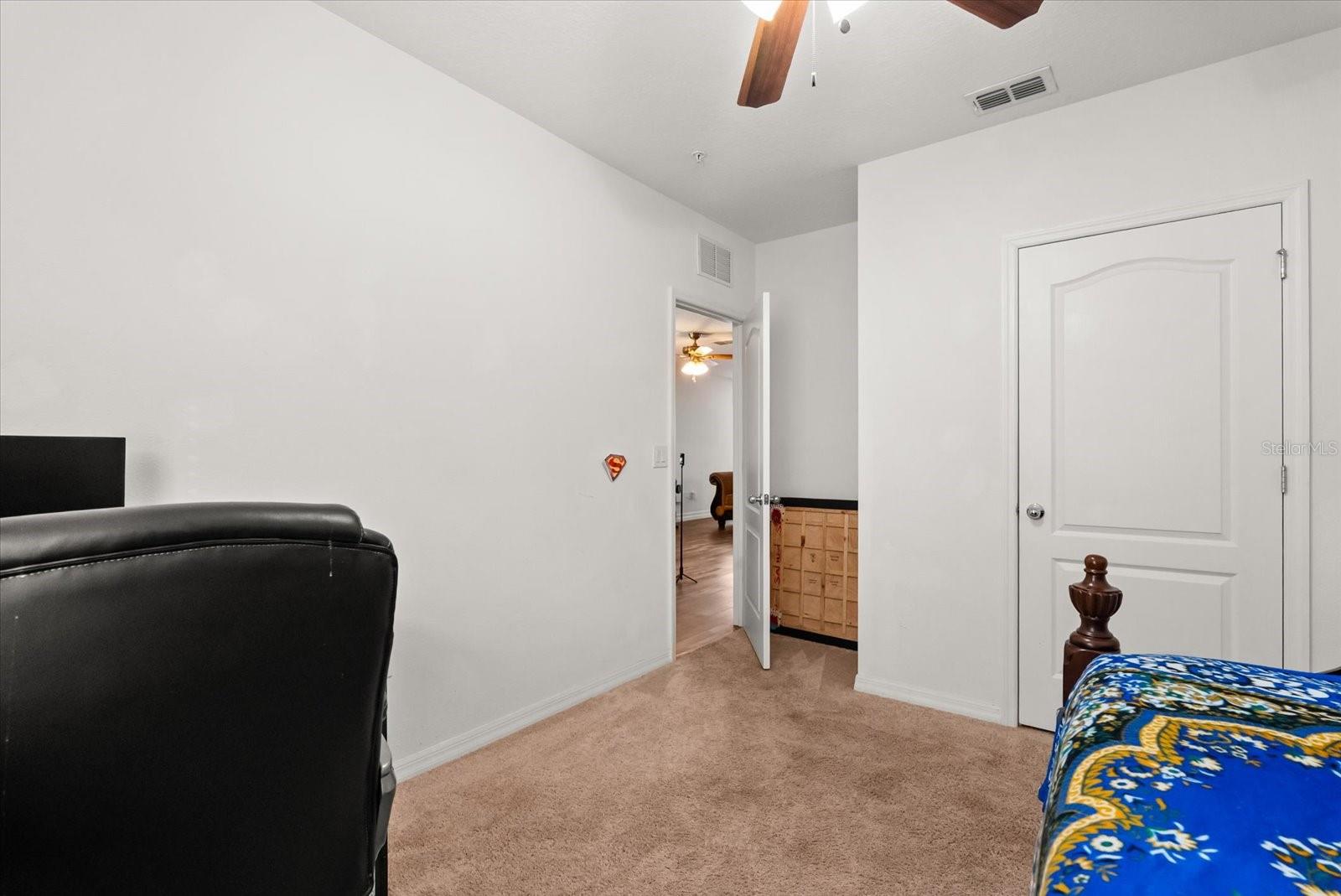 Image 21 of 36 For 4801 Apple Blossom Lane