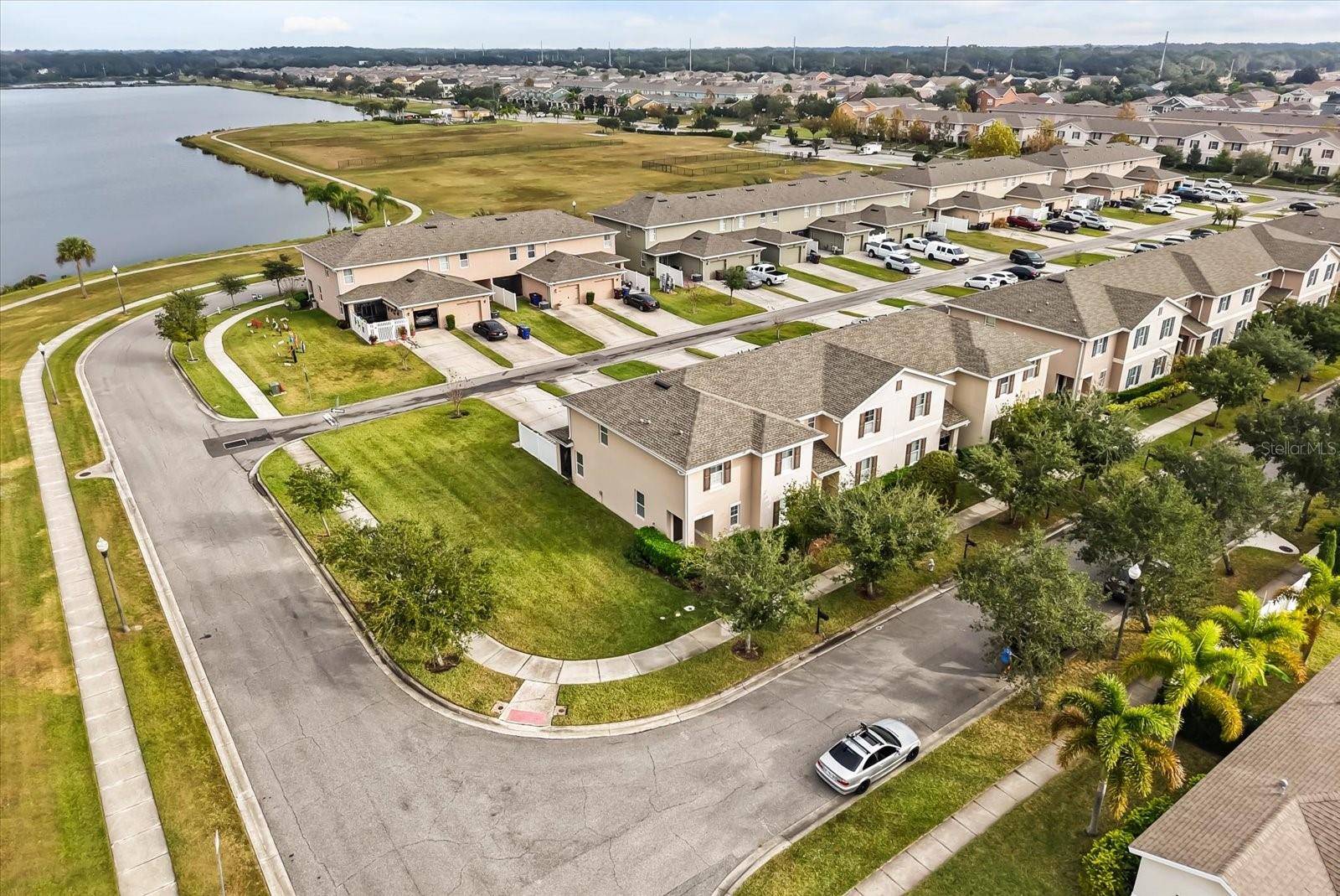 Image 26 of 36 For 4801 Apple Blossom Lane