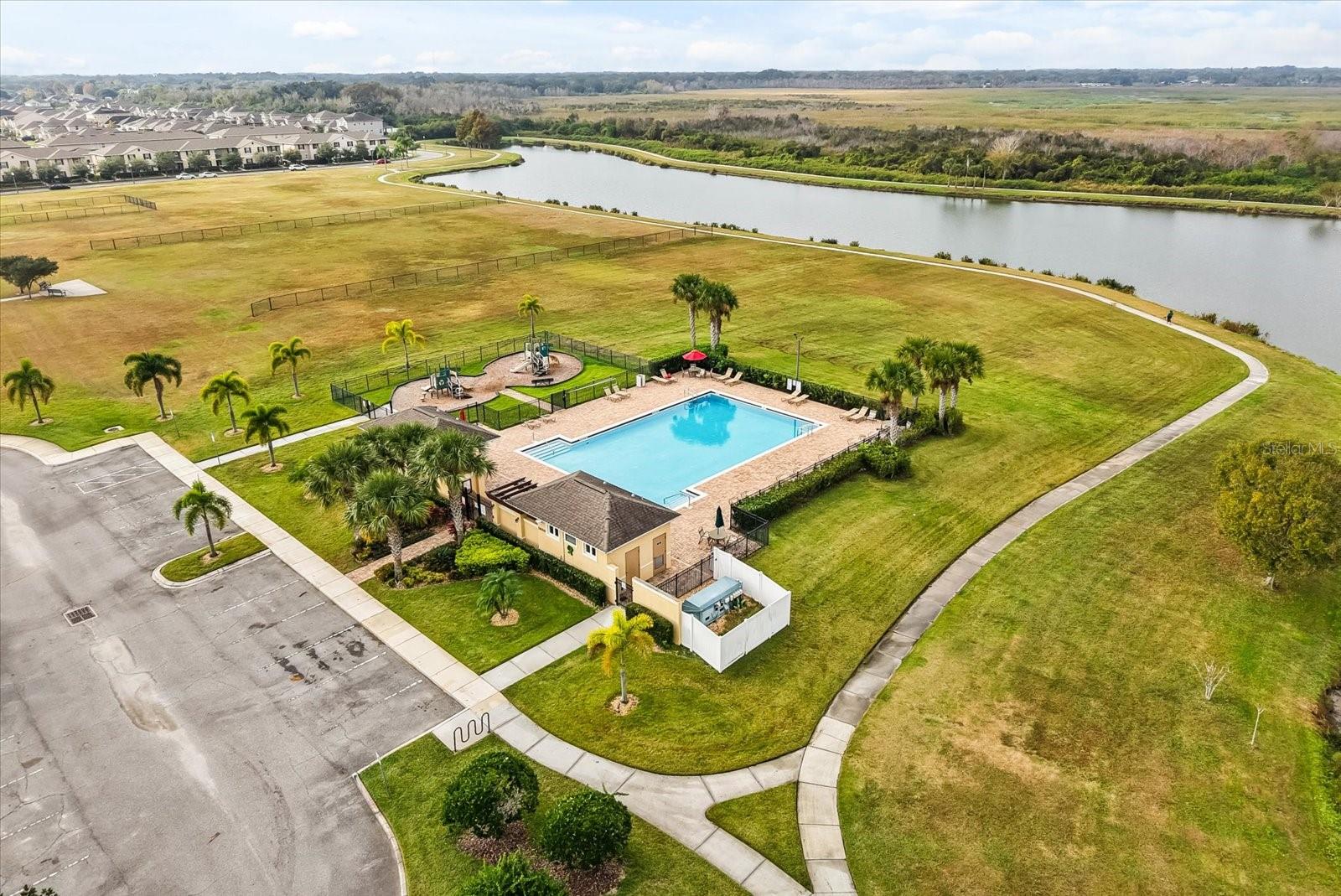 Image 34 of 36 For 4801 Apple Blossom Lane