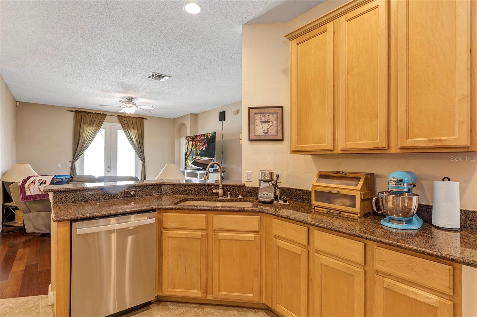 Image 13 of 51 For 14319 Islamorada Drive