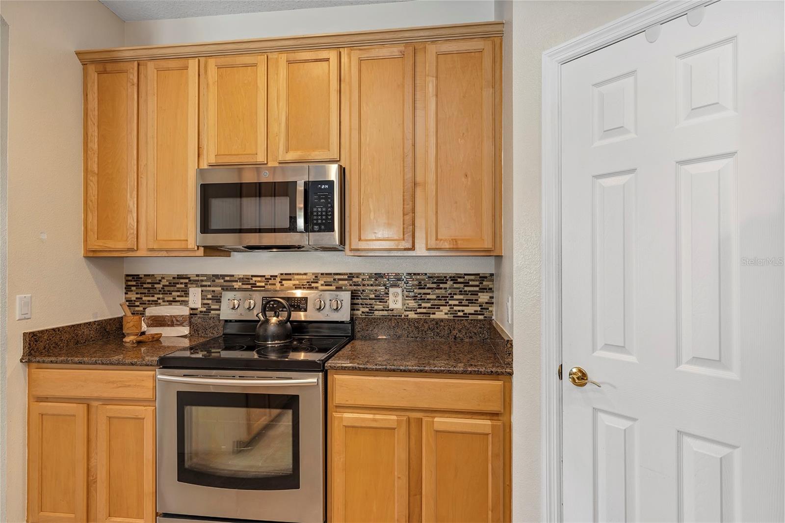 Image 14 of 51 For 14319 Islamorada Drive