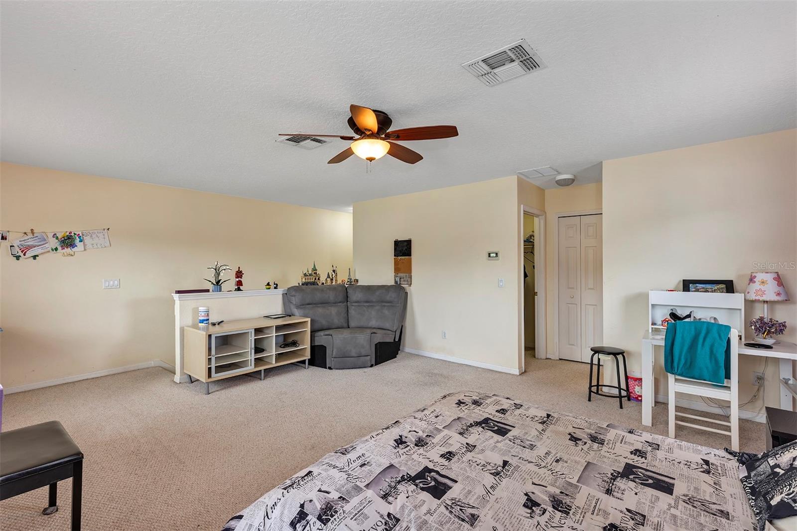 Image 35 of 51 For 14319 Islamorada Drive