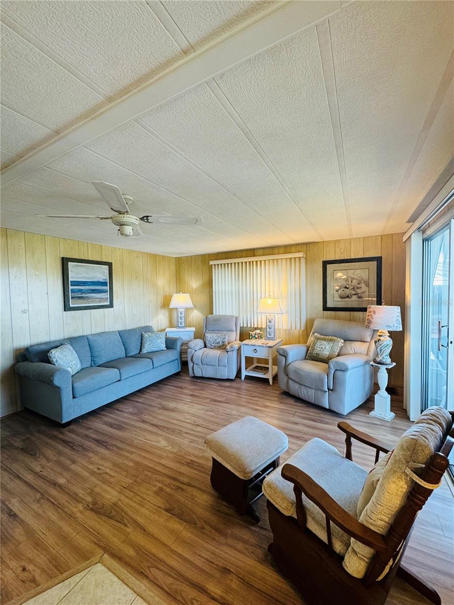 Image 16 of 60 For 320 Aloha Drive