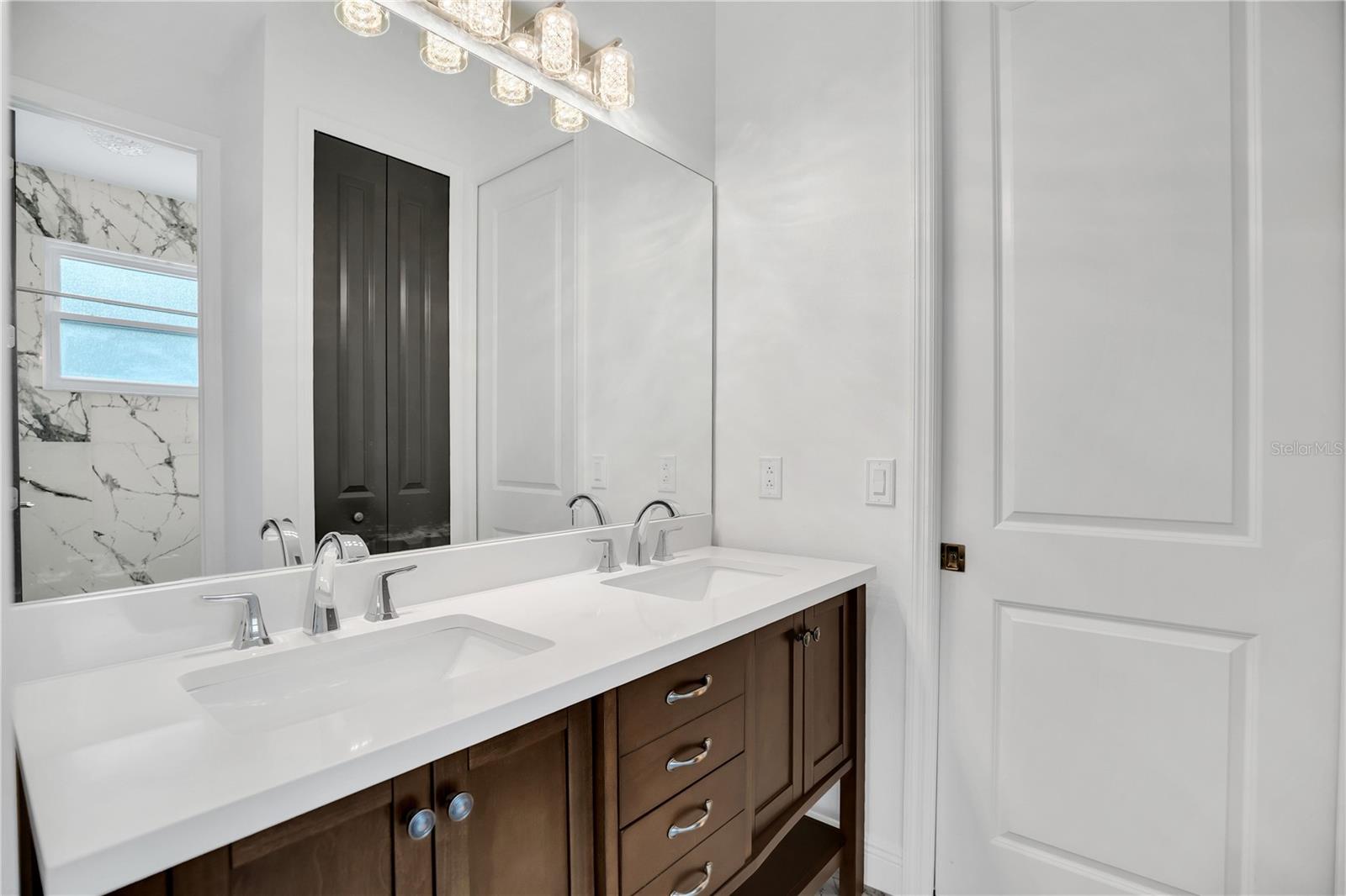 Image 14 of 25 For 1420 Mcgregor Road