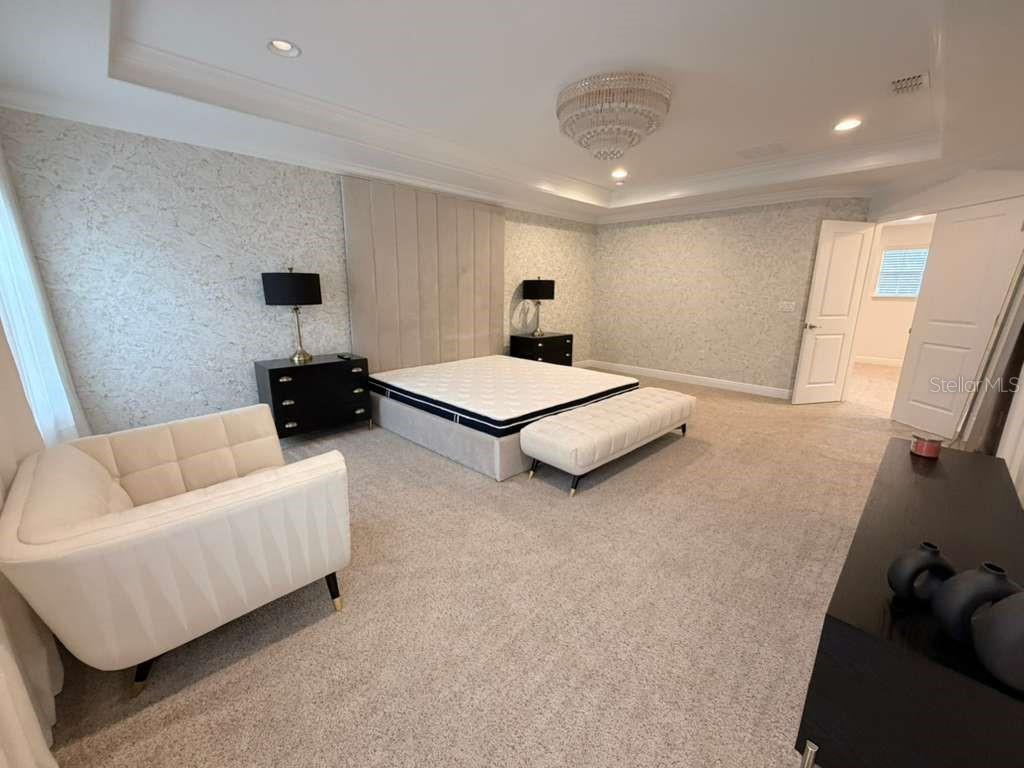 Image 19 of 36 For 11737 Verrazano Drive