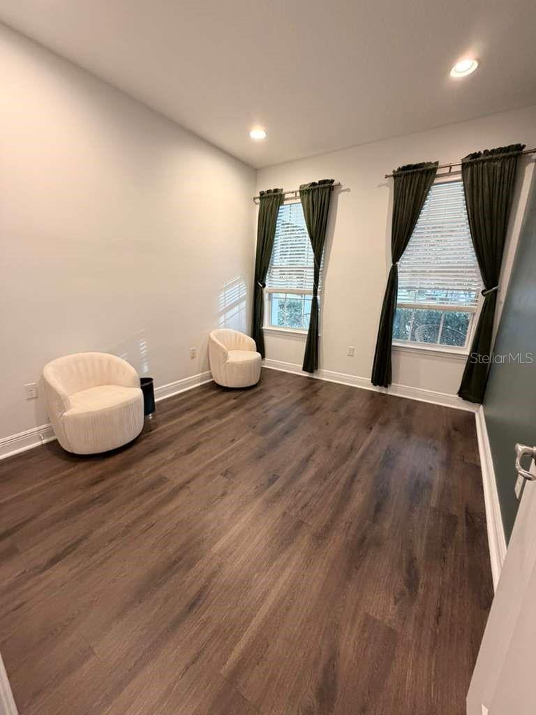 Image 2 of 36 For 11737 Verrazano Drive