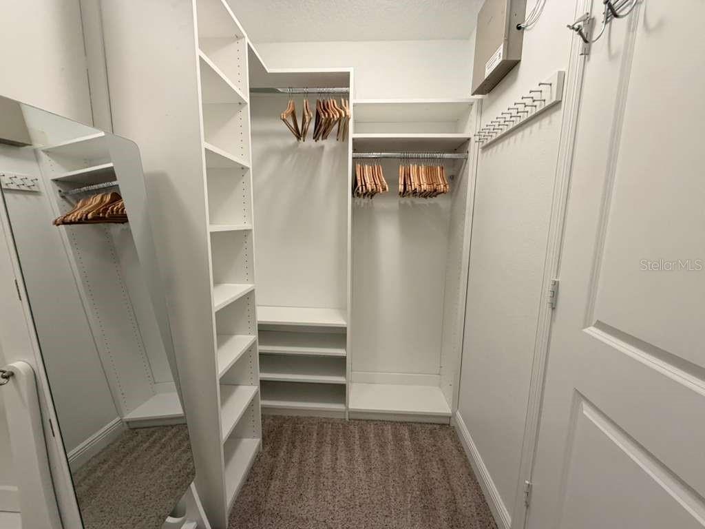 Image 22 of 36 For 11737 Verrazano Drive