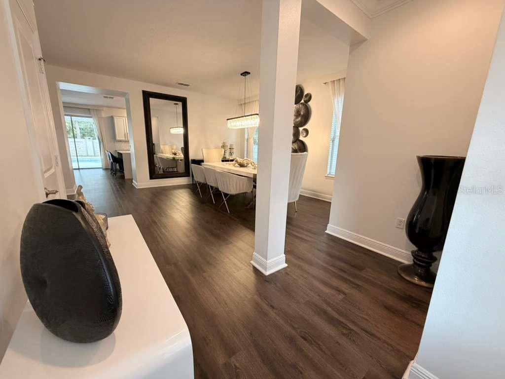 Image 7 of 36 For 11737 Verrazano Drive