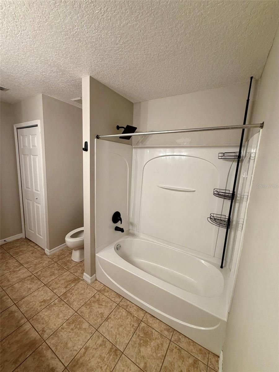 Image 8 of 11 For 1949 Beacon Bay Court