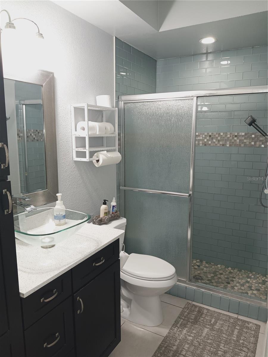 Image 12 of 25 For 14576 Laguna Beach Circle