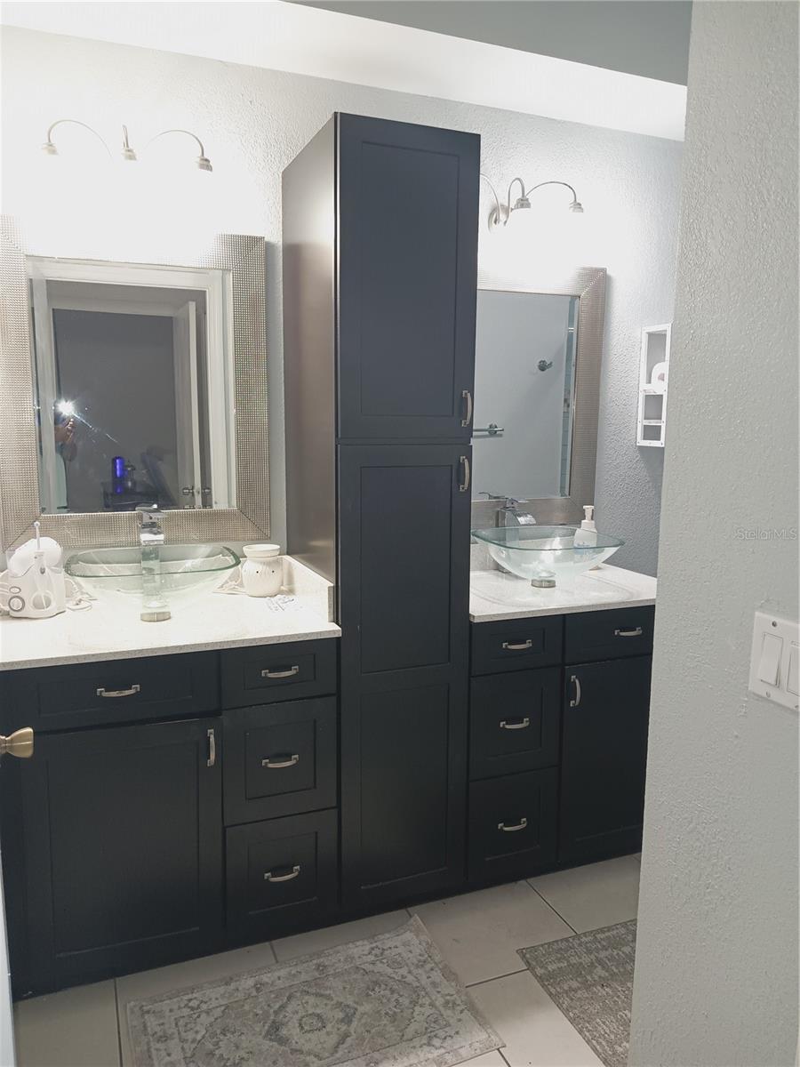 Image 13 of 25 For 14576 Laguna Beach Circle