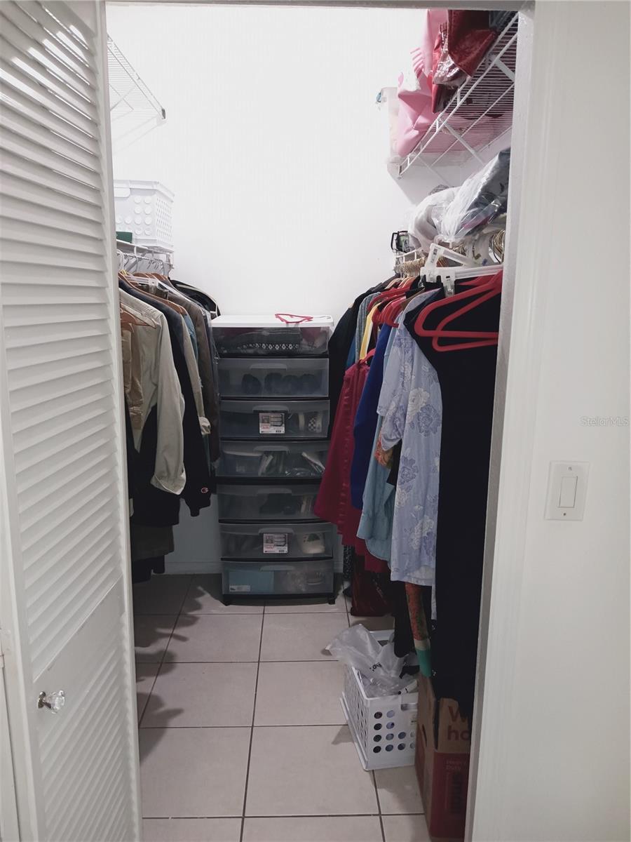 Image 17 of 25 For 14576 Laguna Beach Circle