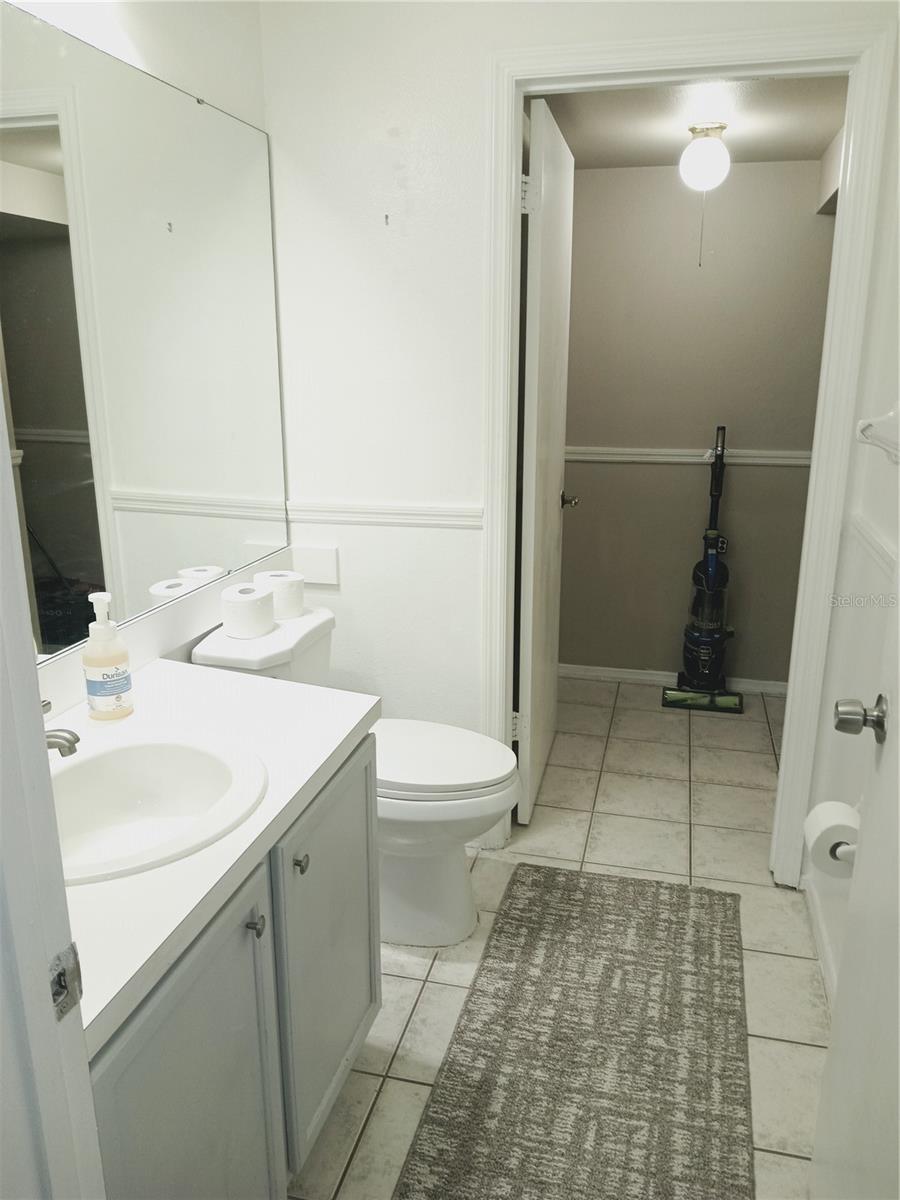 Image 4 of 25 For 14576 Laguna Beach Circle