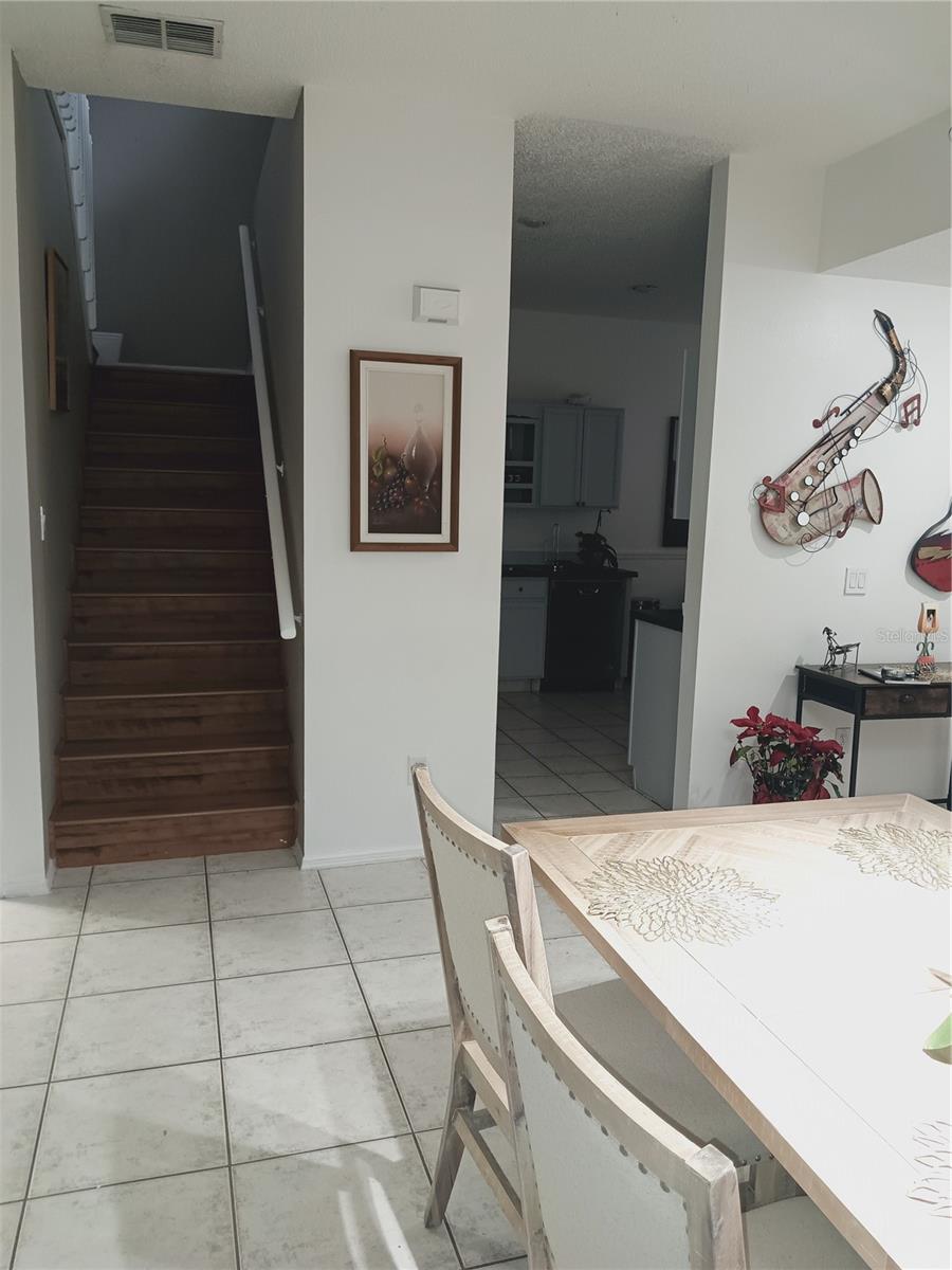 Image 5 of 25 For 14576 Laguna Beach Circle