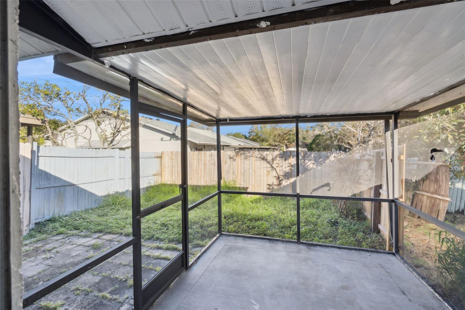 Image 15 of 19 For 1009 Stucki Terrace